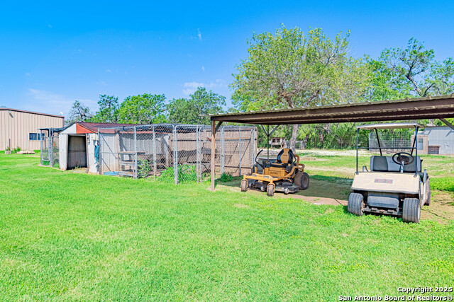 Image 33 of 37 For 14305 Streich