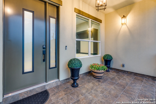 Image 6 of 44 For 7812 Ventura