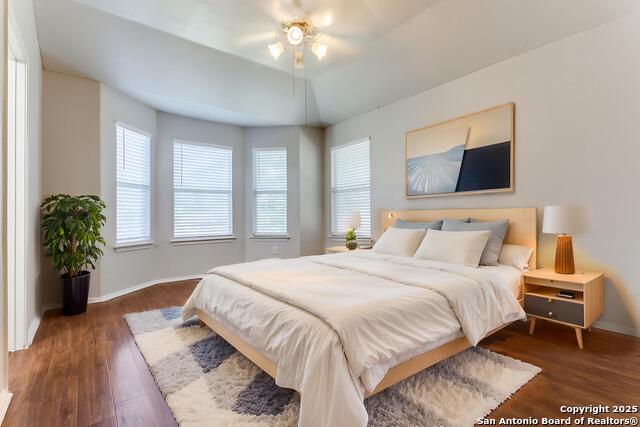 Listing photo id 5 for 3603 Aranda Fields