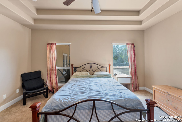 Listing photo id 39 for 8210 Roy Ln