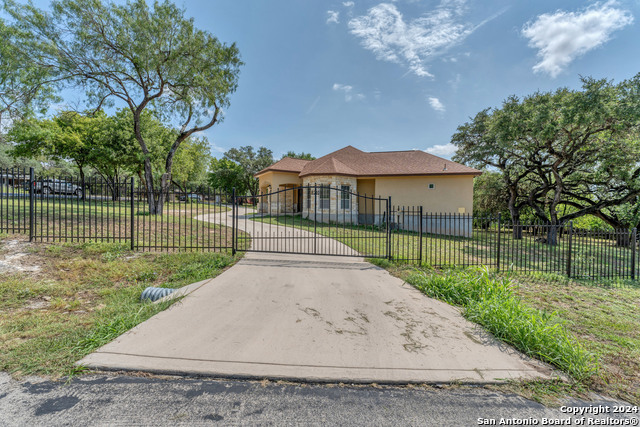 Image 7 of 40 For 8210 Roy Ln  