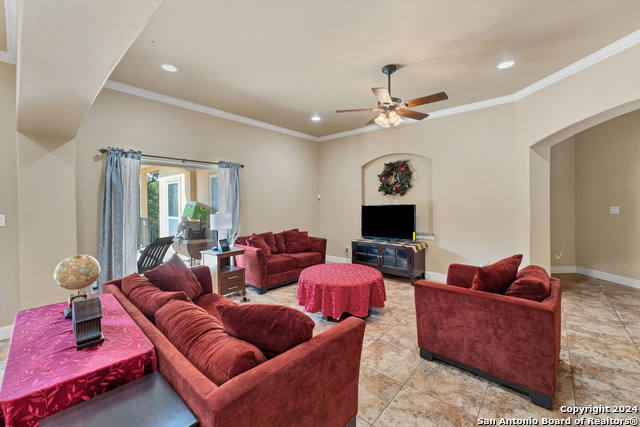 Image 9 of 40 For 8210 Roy Ln  