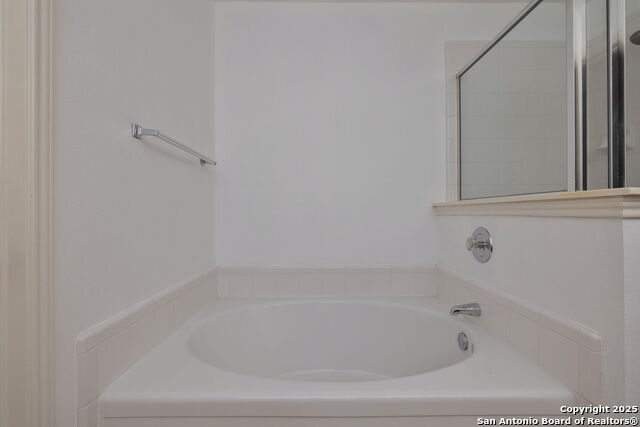 Image 17 of 23 For 7603 Braun Bend