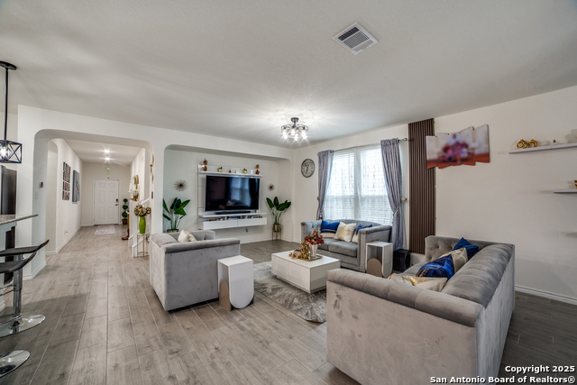 Image 12 of 25 For 15323 Danae Bend