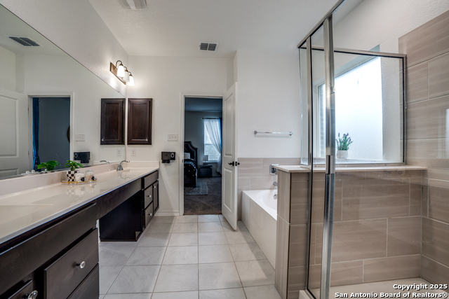 Image 15 of 25 For 15323 Danae Bend