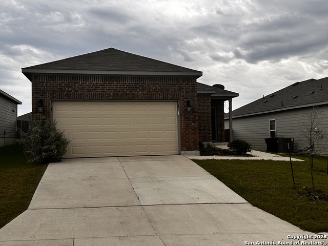 Image 2 of 19 For 13014 Heathers Elm