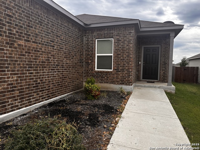 Image 3 of 19 For 13014 Heathers Elm