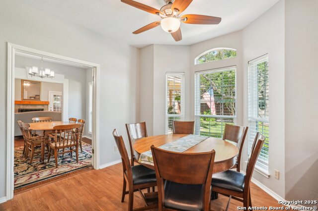 Image 12 of 40 For 11 Granburg Cir