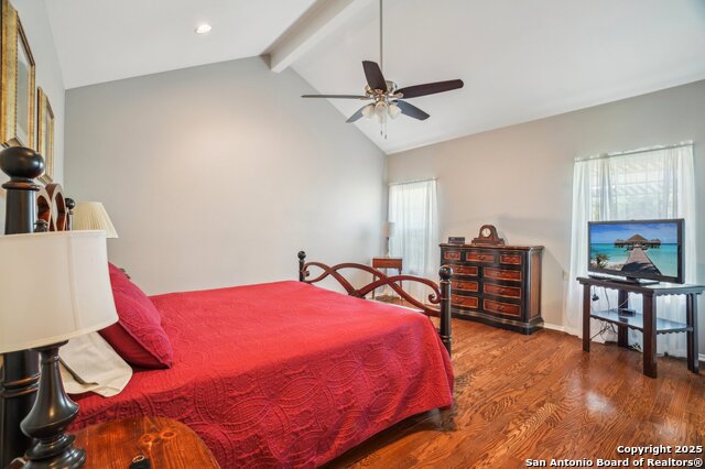 Image 18 of 40 For 11 Granburg Cir