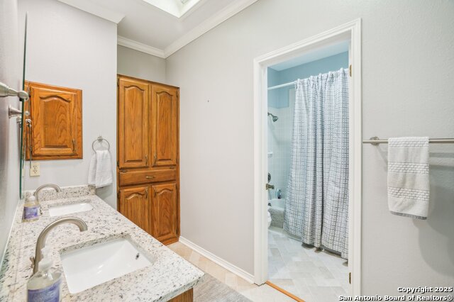 Image 26 of 40 For 11 Granburg Cir