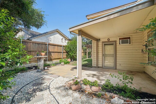 Image 36 of 40 For 11 Granburg Cir