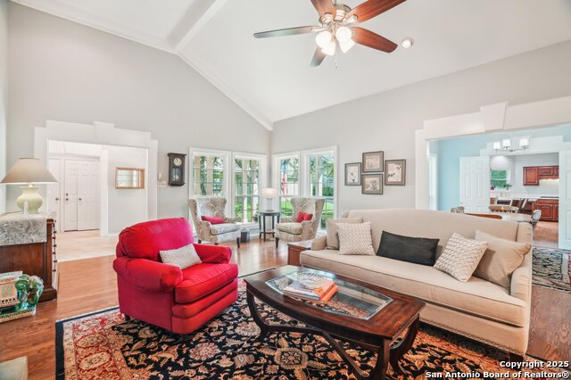 Image 9 of 40 For 11 Granburg Cir