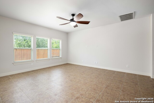 Image 11 of 30 For 680 Peacock Lane