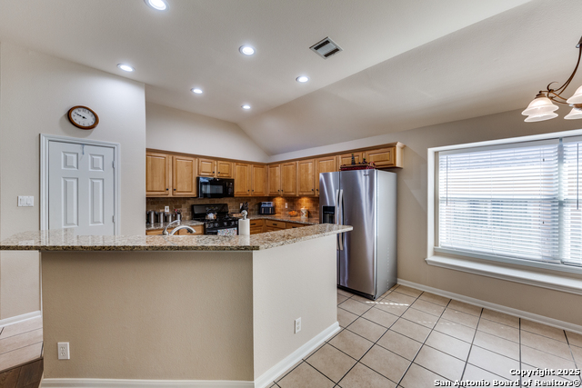 Listing photo id 11 for 32 Branwood