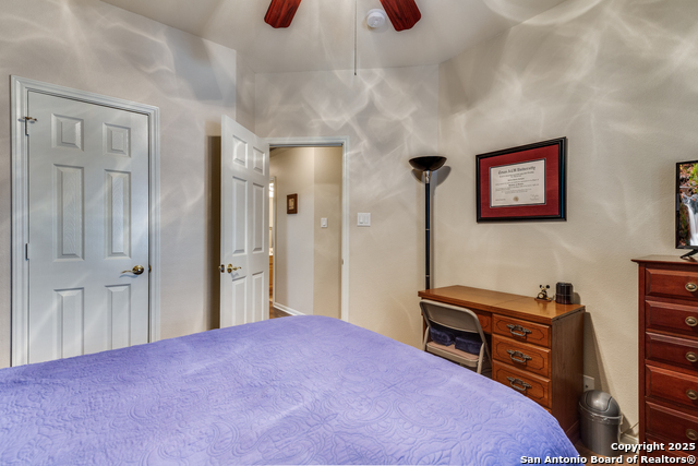 Listing photo id 16 for 32 Branwood