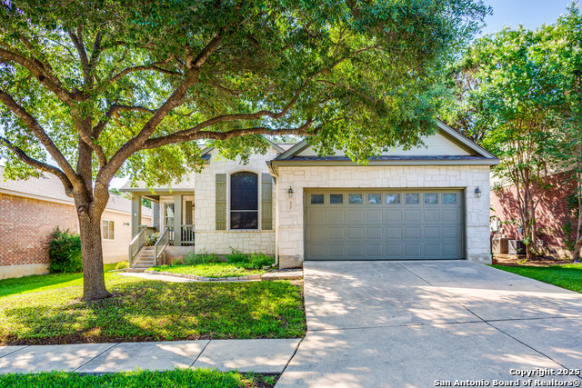 Listing photo id 0 for 32 Branwood
