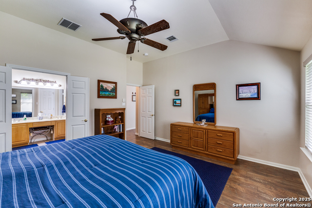 Listing photo id 22 for 32 Branwood