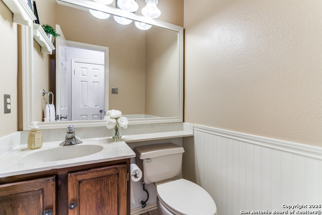 Image 12 of 26 For 5863 Spring Sq