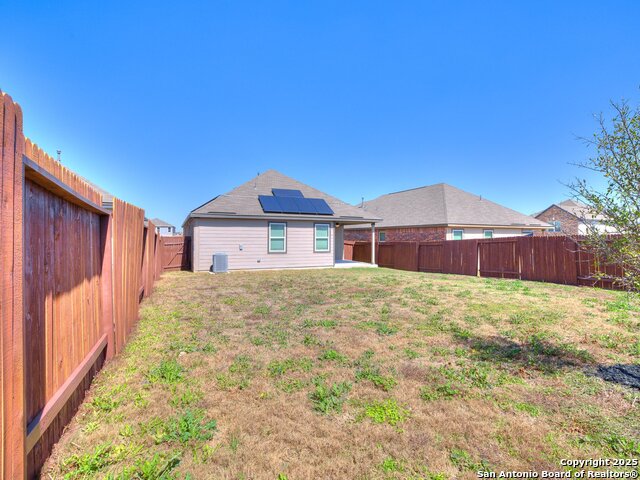 Image 37 of 40 For 9342 Crestway Rd