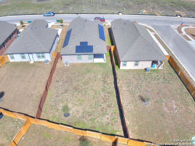 Image 39 of 40 For 9342 Crestway Rd