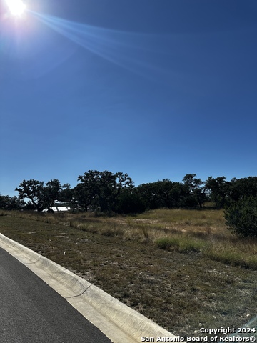 Listing photo id 2 for 11205 Barreal