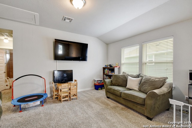 Image 17 of 29 For 15046 Palm Desert
