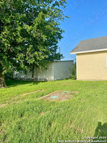 Listing photo id 12 for 30020 Leroy Scheel Rd
