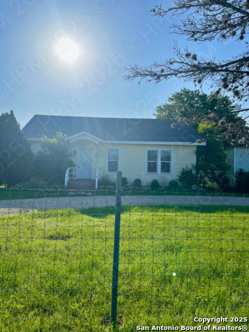 Listing photo id 1 for 30020 Leroy Scheel Rd