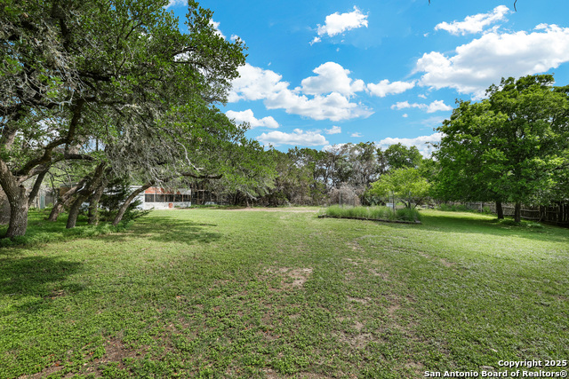 Image 42 of 50 For 201 Oak Ridge