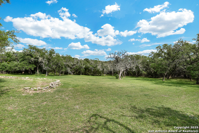 Image 46 of 50 For 201 Oak Ridge