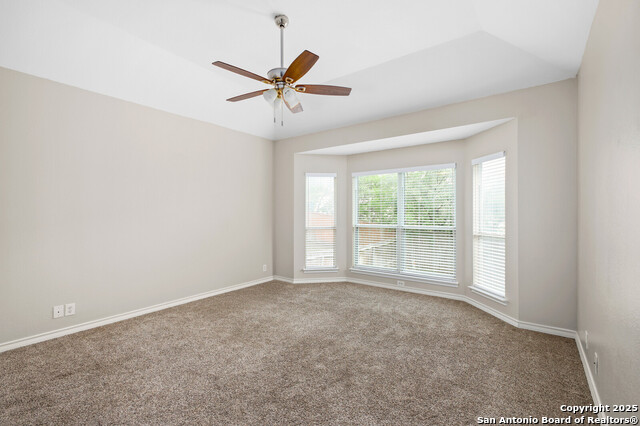 Image 27 of 48 For 18127 Brookwood Forest