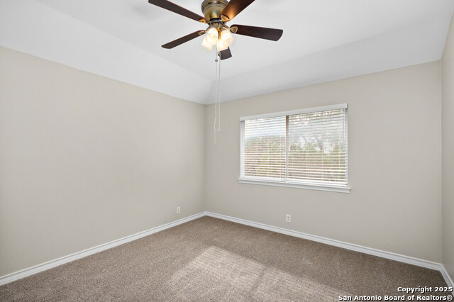 Image 32 of 48 For 18127 Brookwood Forest