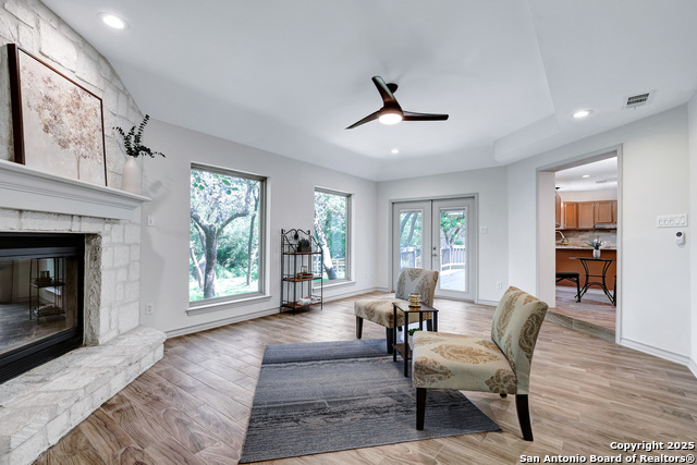 Image 20 of 38 For 8318 Wickersham