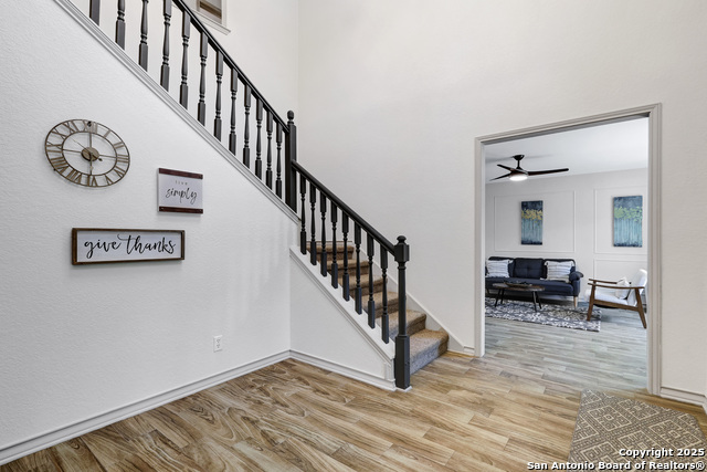 Image 7 of 38 For 8318 Wickersham
