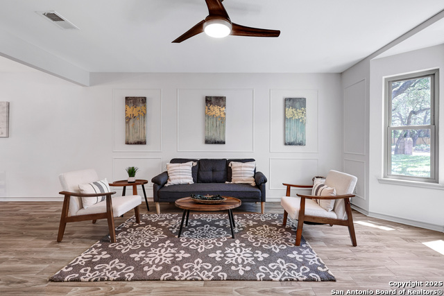 Image 8 of 38 For 8318 Wickersham