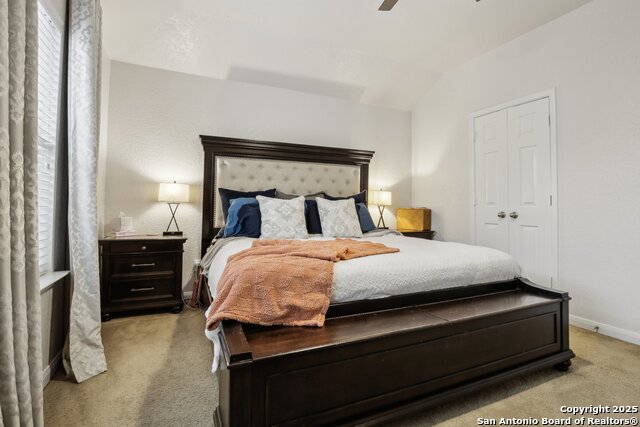 Listing photo id 17 for 7938 Sterling Manor