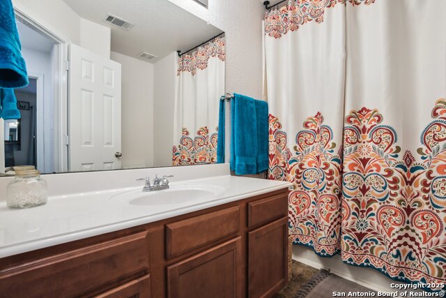 Listing photo id 24 for 7938 Sterling Manor