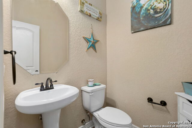 Image 10 of 26 For 30312 Setterfeld Circle