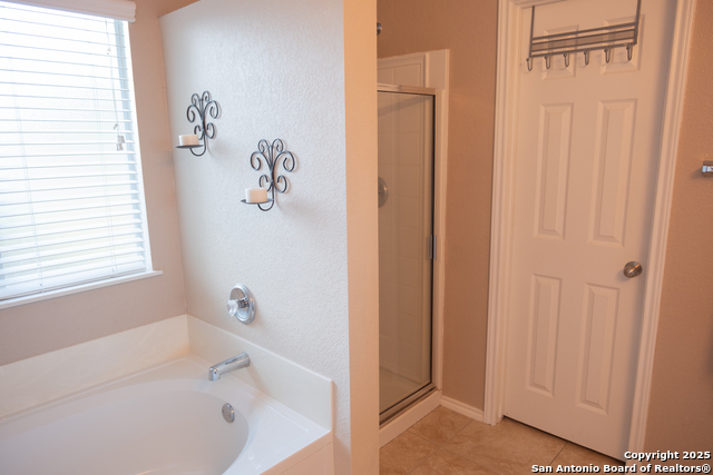 Image 17 of 34 For 7503 Paraiso Hvn