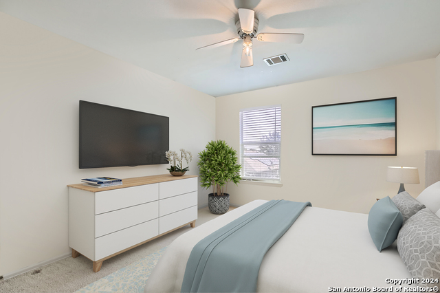 Listing photo id 10 for 9727 Gypsy Cv