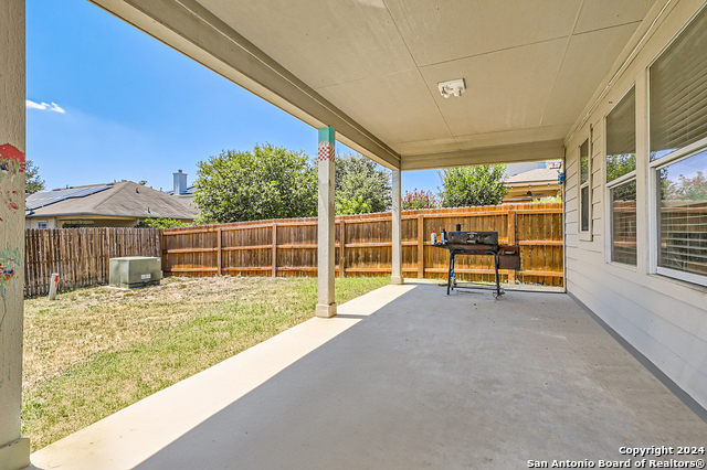 Listing photo id 12 for 9727 Gypsy Cv