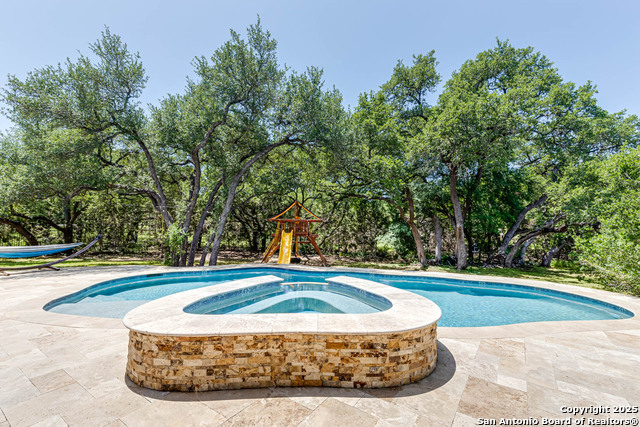 Image 36 of 40 For 1158 River Way