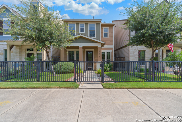 Details for 215 Courtland Pl E, San Antonio, TX 78212