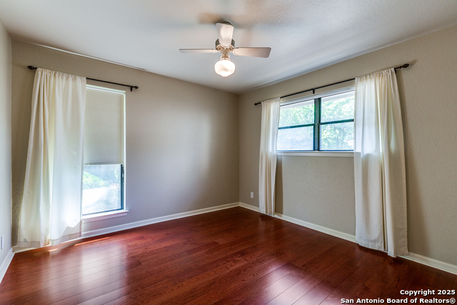 Image 21 of 25 For 9007 Luzita Ln