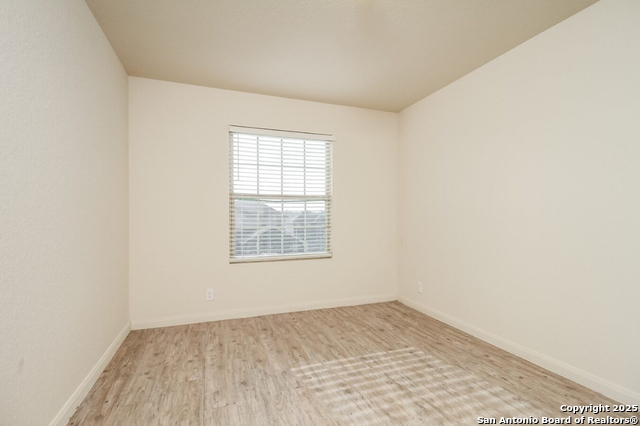 Image 11 of 16 For 8627 Tesoro Hills