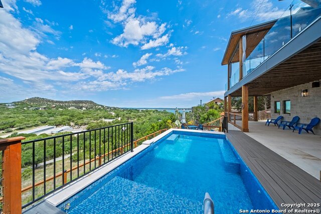 Details for 1053 Ledge Path, Canyon Lake, TX 78133