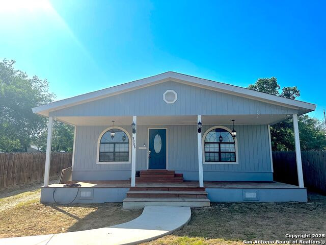 Details for 3306 Ih 35  , Natalia, TX 78059