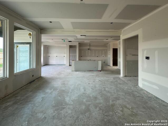 Image 5 of 22 For 164 Annette Drive