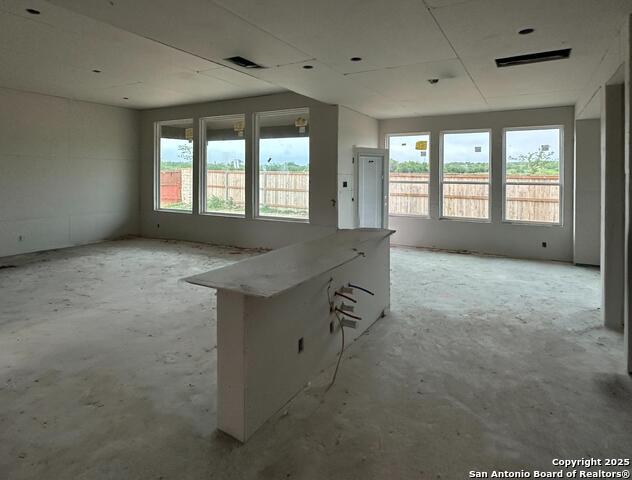Image 7 of 22 For 164 Annette Drive