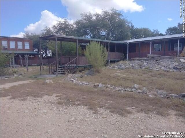 Image 11 of 17 For 901 Cedar Rise